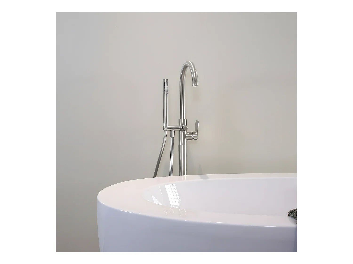 Charme II colonne de sol mécanique façon inox pour baignoire ilot - Essebagno