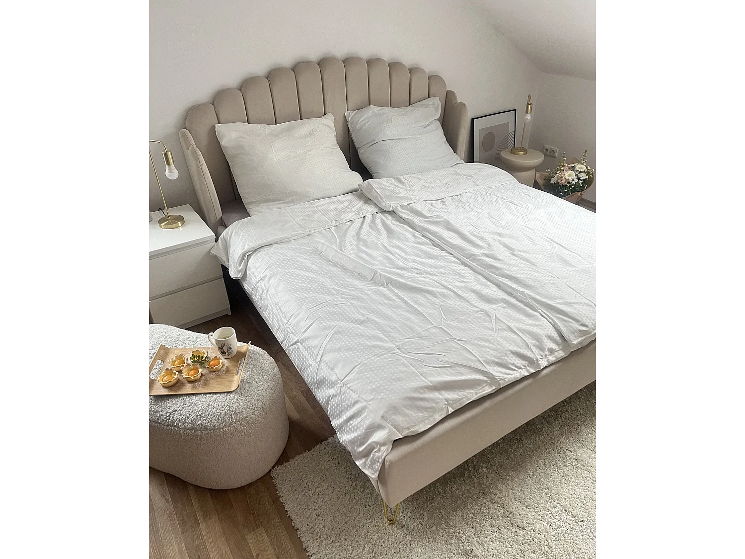 Lit avec sommier Velours AMBILLOU 140 x 200 cm Beige clair