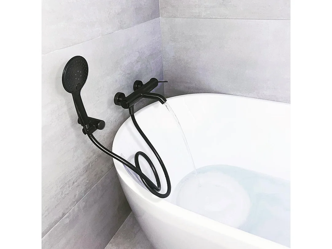 Luisa Mechanische Wannenarmatur schwarz Essebagno