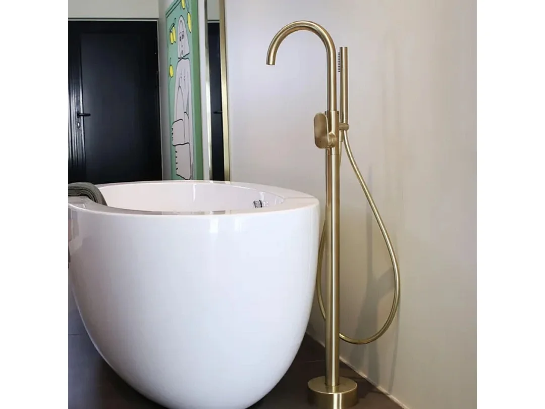 Charme II Mechanische Bodensäule für Sitzbadewanne gebürstetes Gold Essebagno