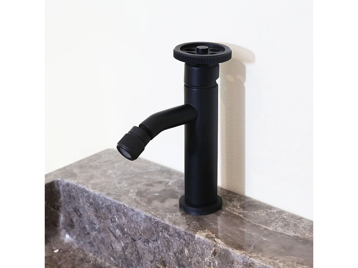 Indus Miscelatore per bidet nero Essebagno