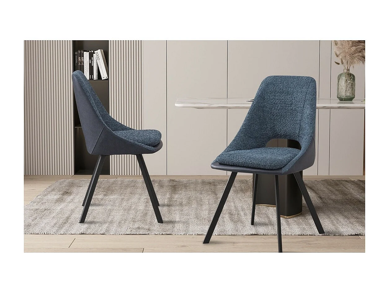 Stuhl mit Bouclé-Bezug für das Esszimmer in Blau. Kollektion FILOU.