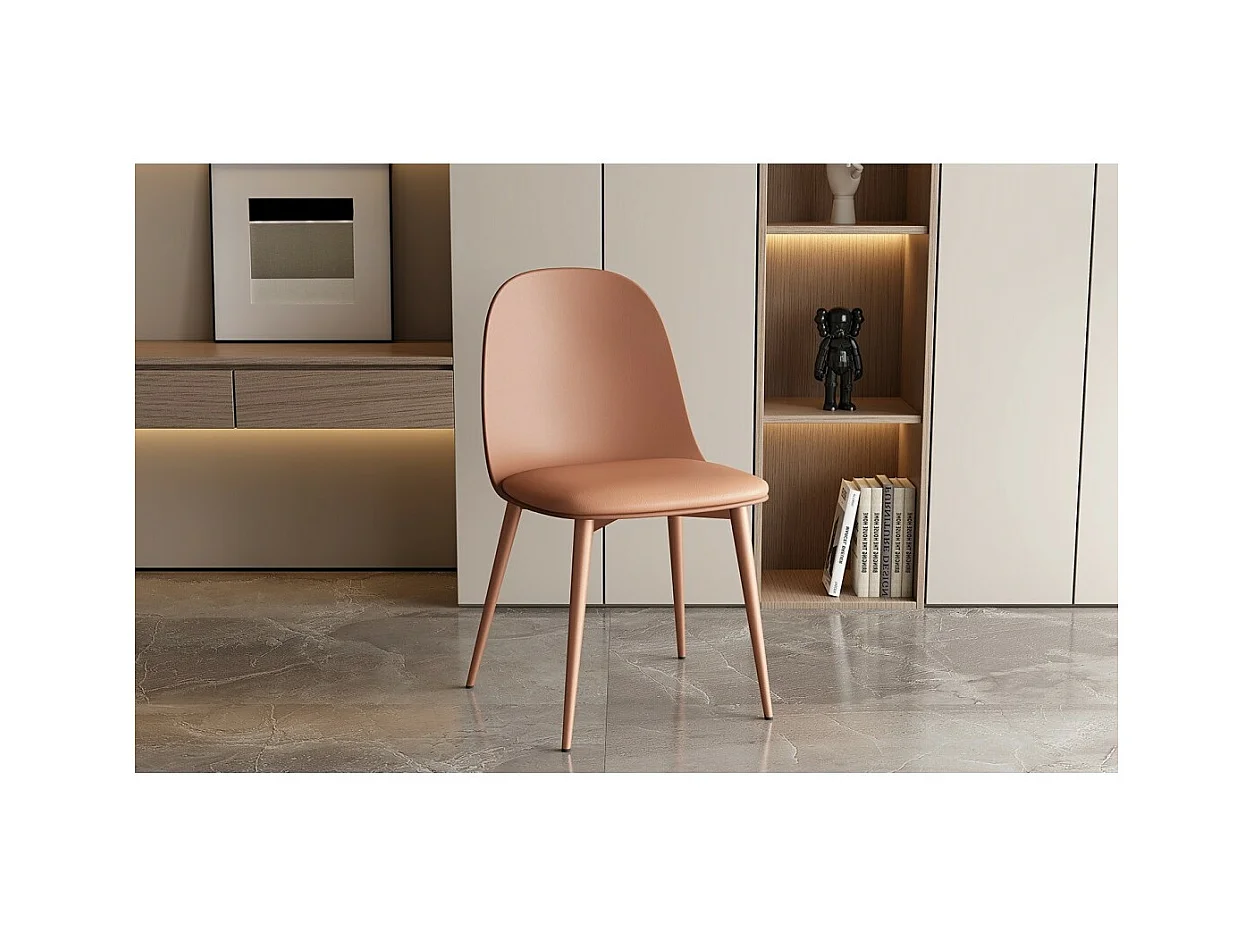 Chaise JASMON – Coussin PU Terracotta avec pieds métal – H81 × L51 × P44 cm