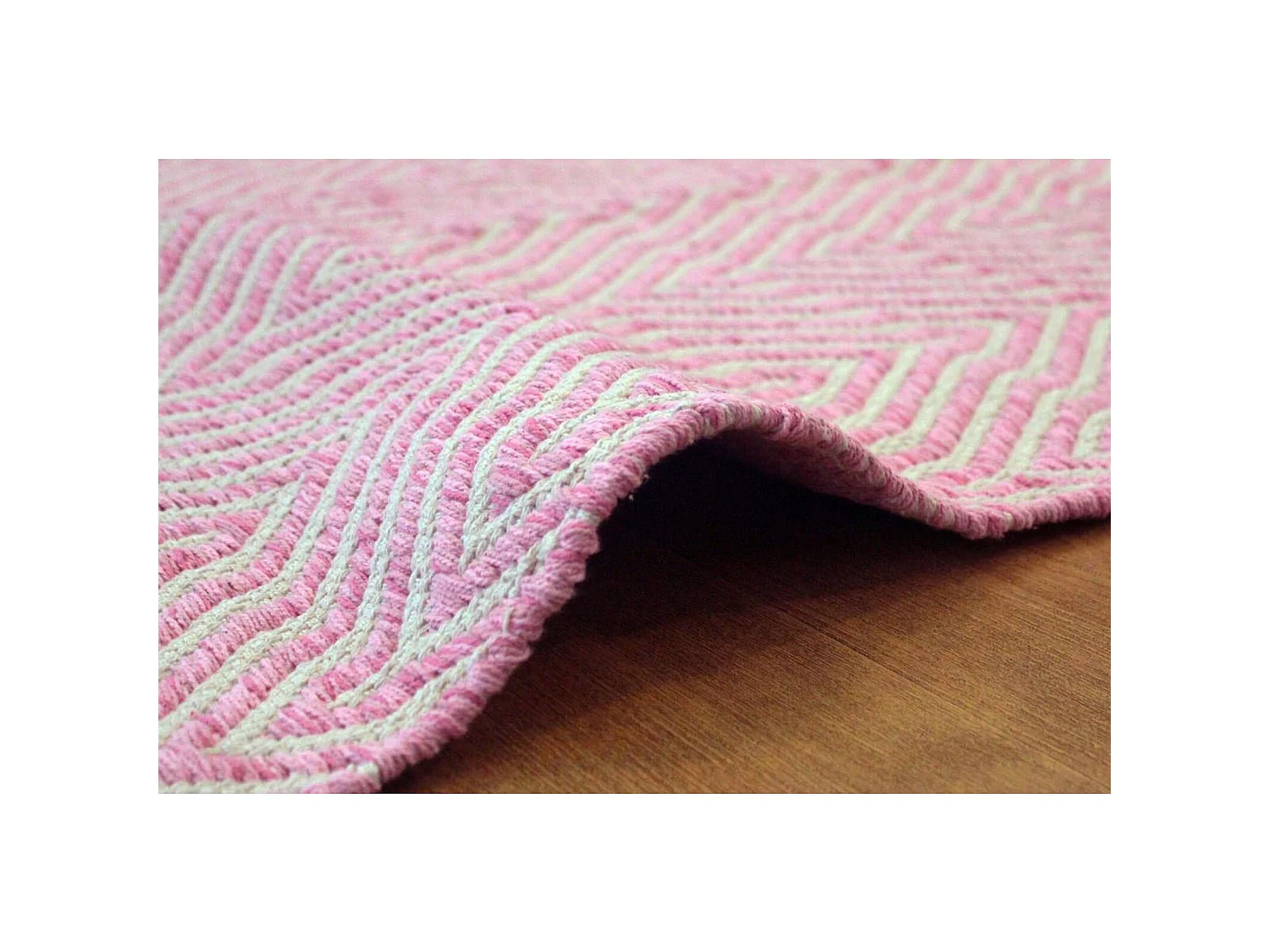 Tapis fait main rose 410 appetizer - 80 x 150 cm