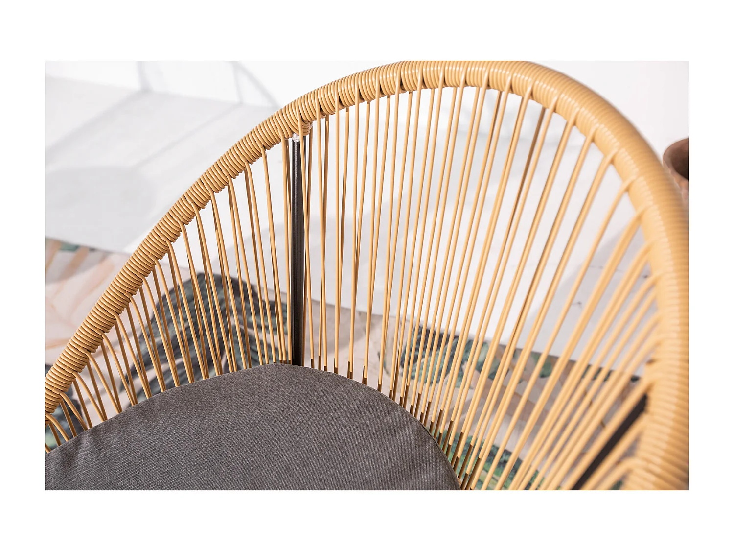 Salotto balcone beige 2 poltrone e 1 tavolo IPANEMA