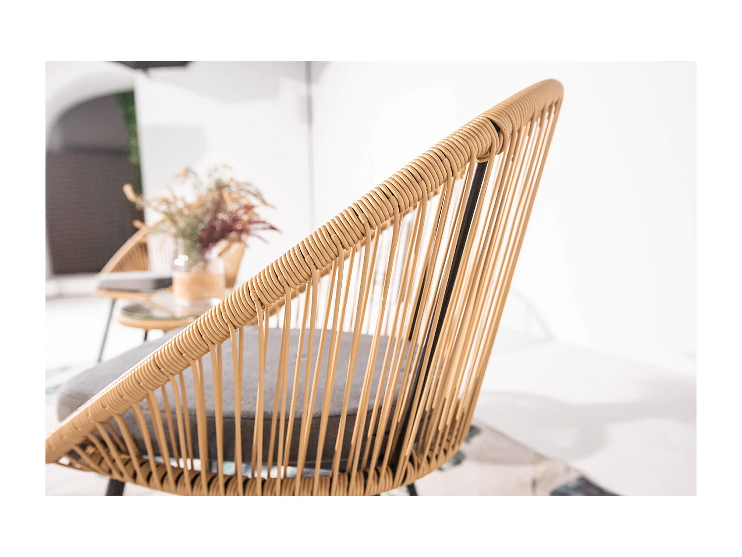 Salotto balcone beige 2 poltrone e 1 tavolo IPANEMA