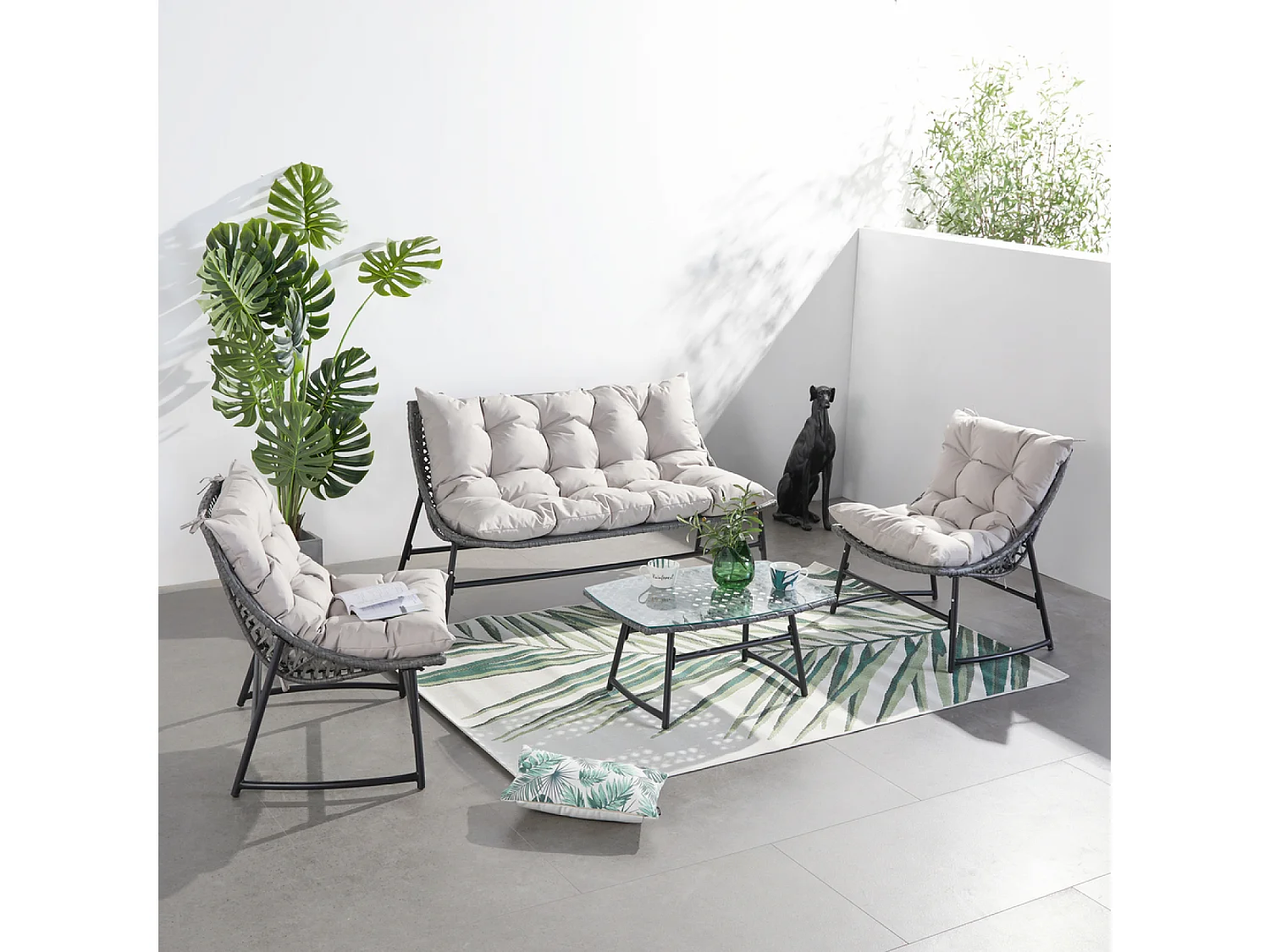 Niedrige Gartenmöbel für 4 Personen aus Kunstharz, grau  GUAHANA