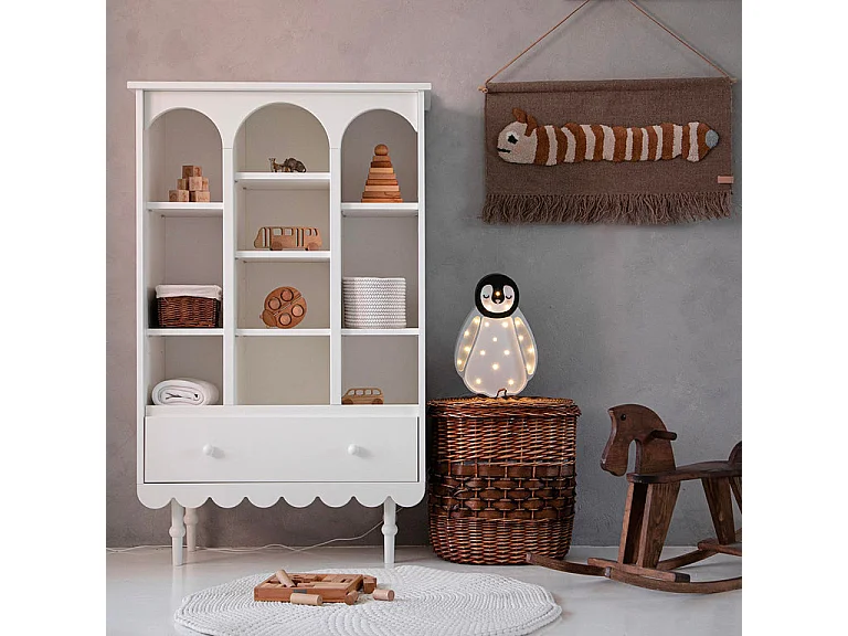 Wood Luck Babushka White bogreol med 1 skuffe