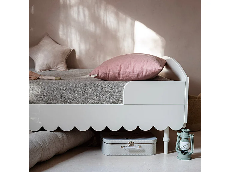 Letto Wood Luck Babushka 90x200 con rete a doghe Bianco