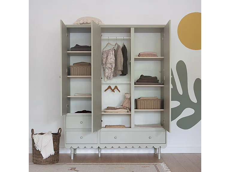 Armoire 3 portes 3 tiroirs Babushka Olive