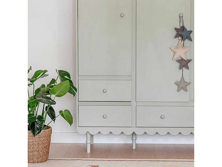 Armoire 3 portes 3 tiroirs Babushka Olive