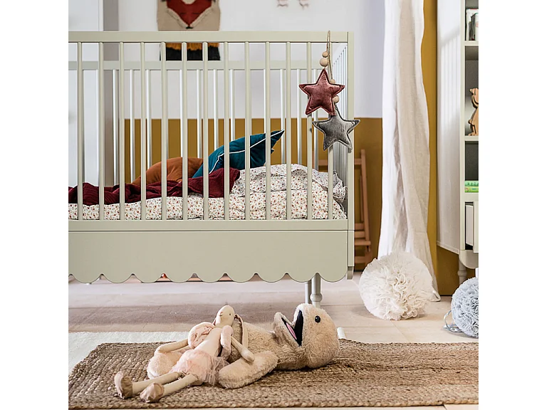 Lit évolutif 70x140 et commode 3 tiroirs Babushka Olive