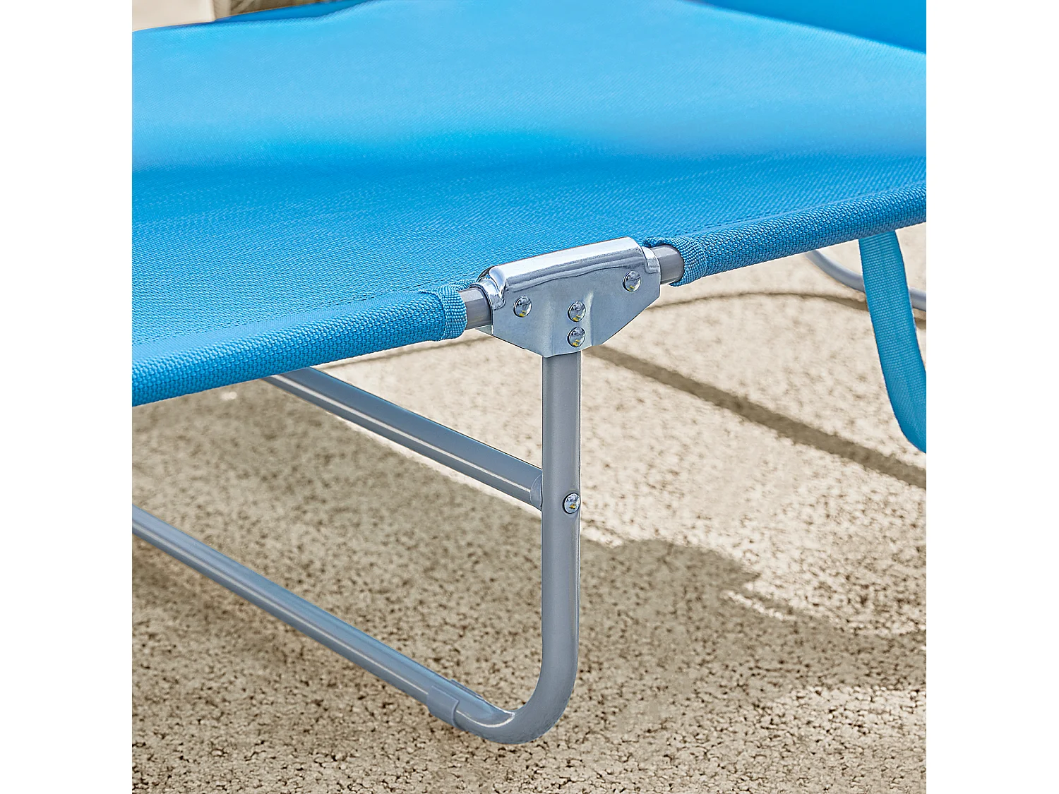 SoBuy Chaise Longue Pliable et Réglable, Transat de Jardin avec Appui-Tête et Pochette, Bain de Soleil, Charge 120 kg, Bleu, OGS35-B