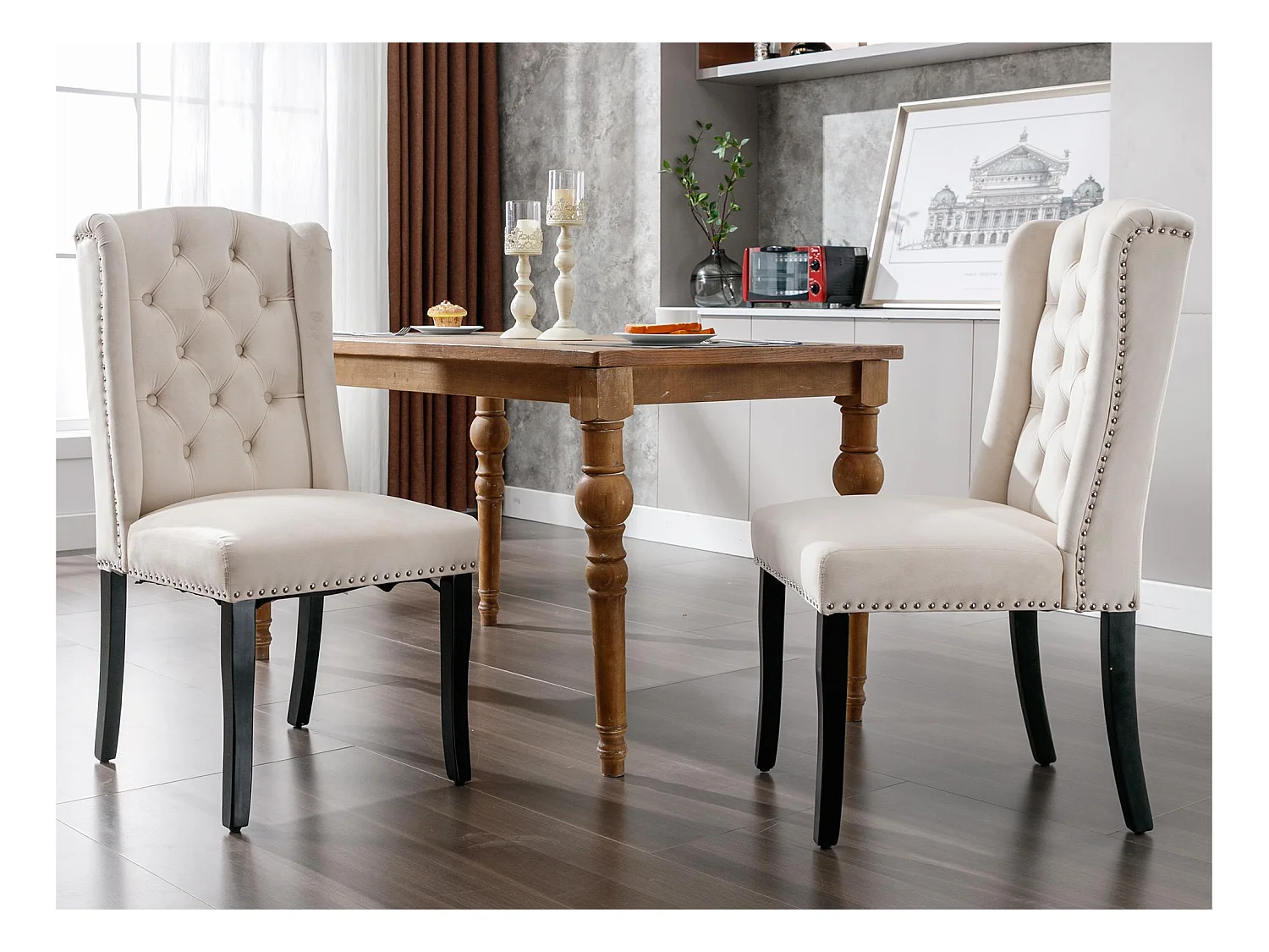 Lot de 2 Chaises en velours avec pieds en chêne - décorées de rivets - Beige