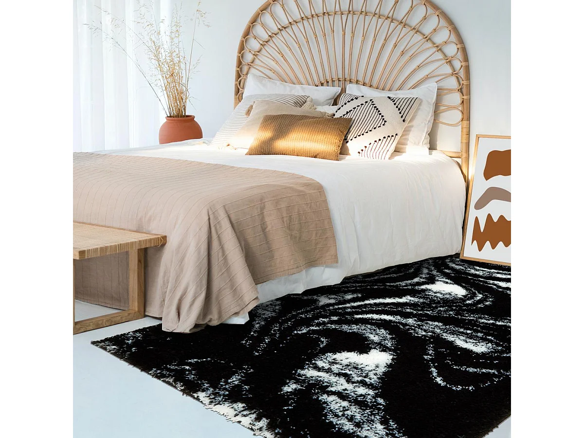 Tapis shaggy 80x150 rectangle tissé noir et blanc motif abstrait EMBER 3