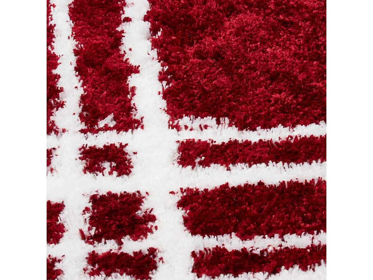Tapis shaggy 67x180 rectangle tissé rouge et blanc motif géométrique EMBER 1