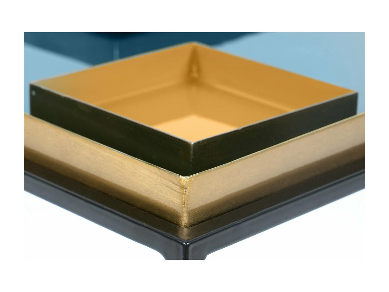 Table d'appoint famosa I