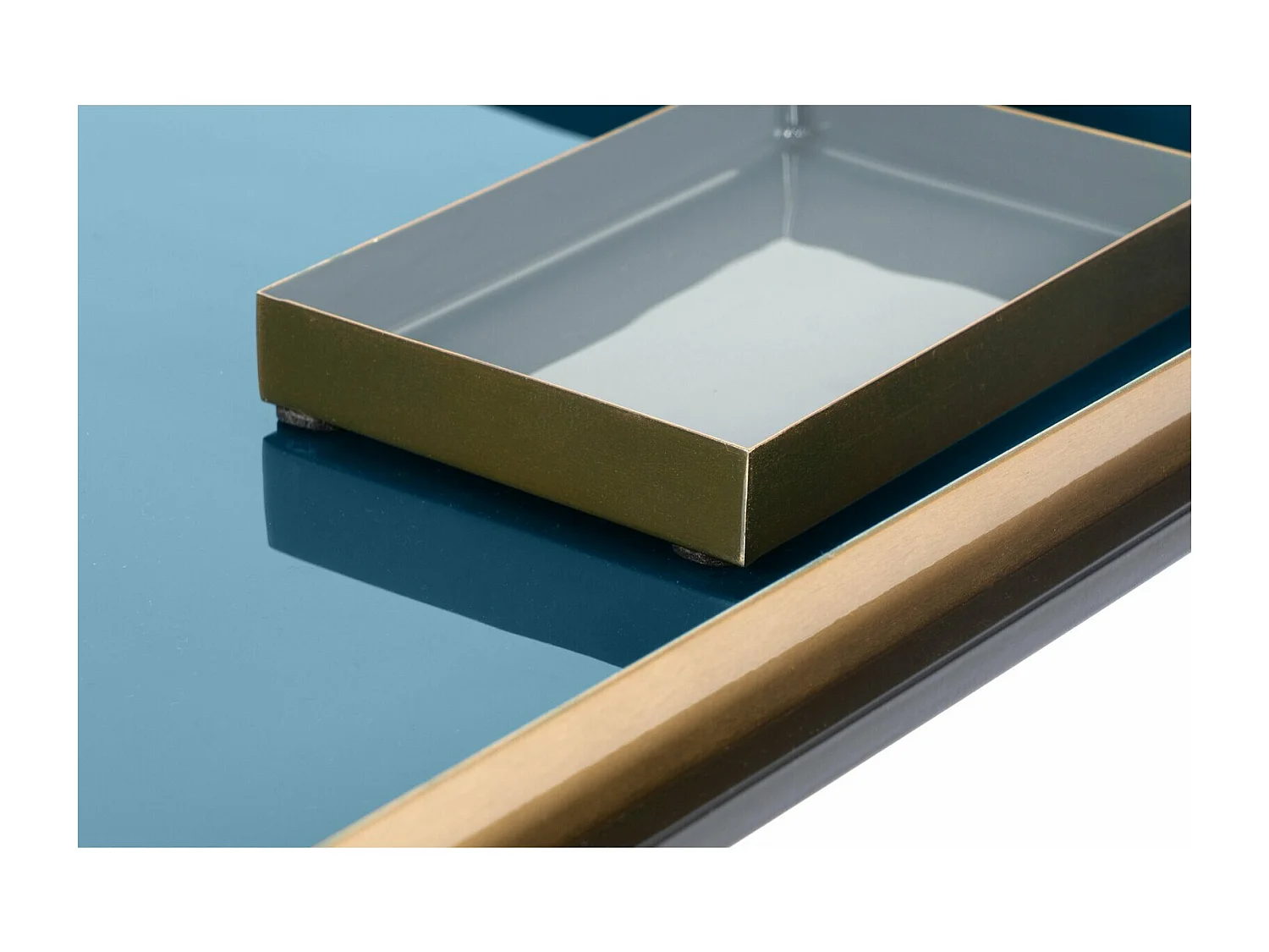 Table d'appoint famosa I