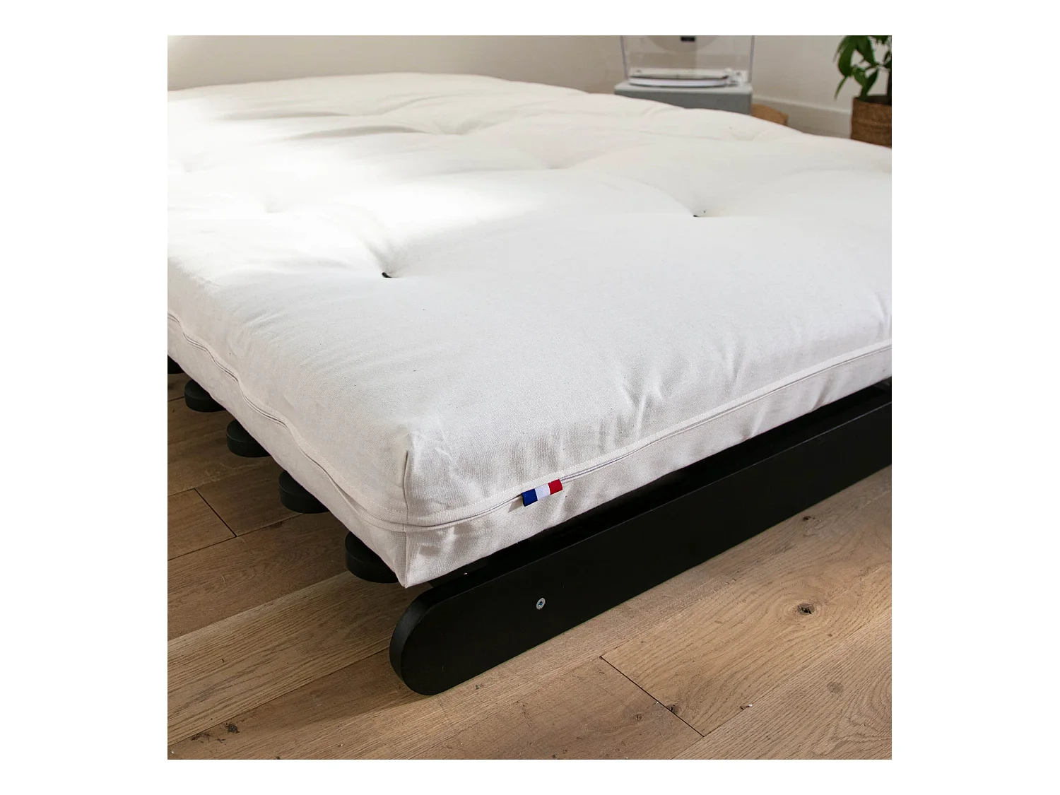 Matelas futon écru coeur en latex 140x200