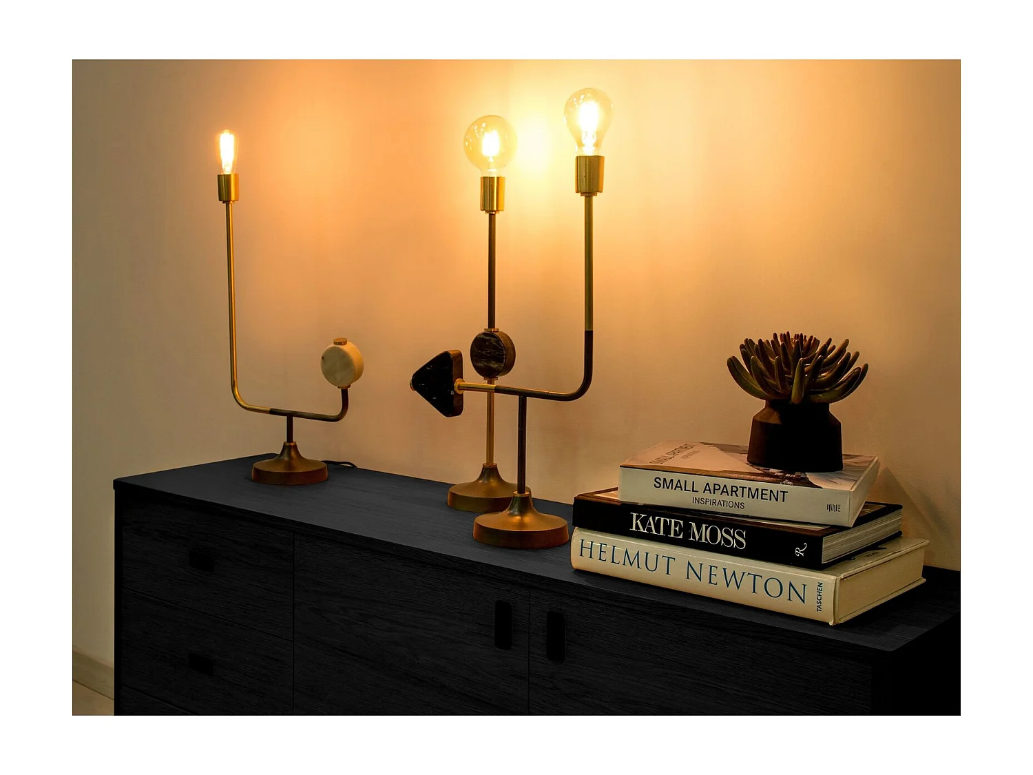 Lampe de table carlea
