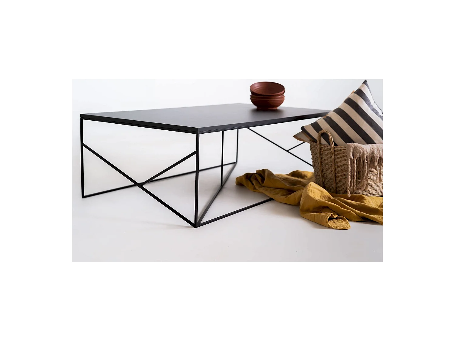 Table basse Fancy Basic 140 x 80 x 45 cm