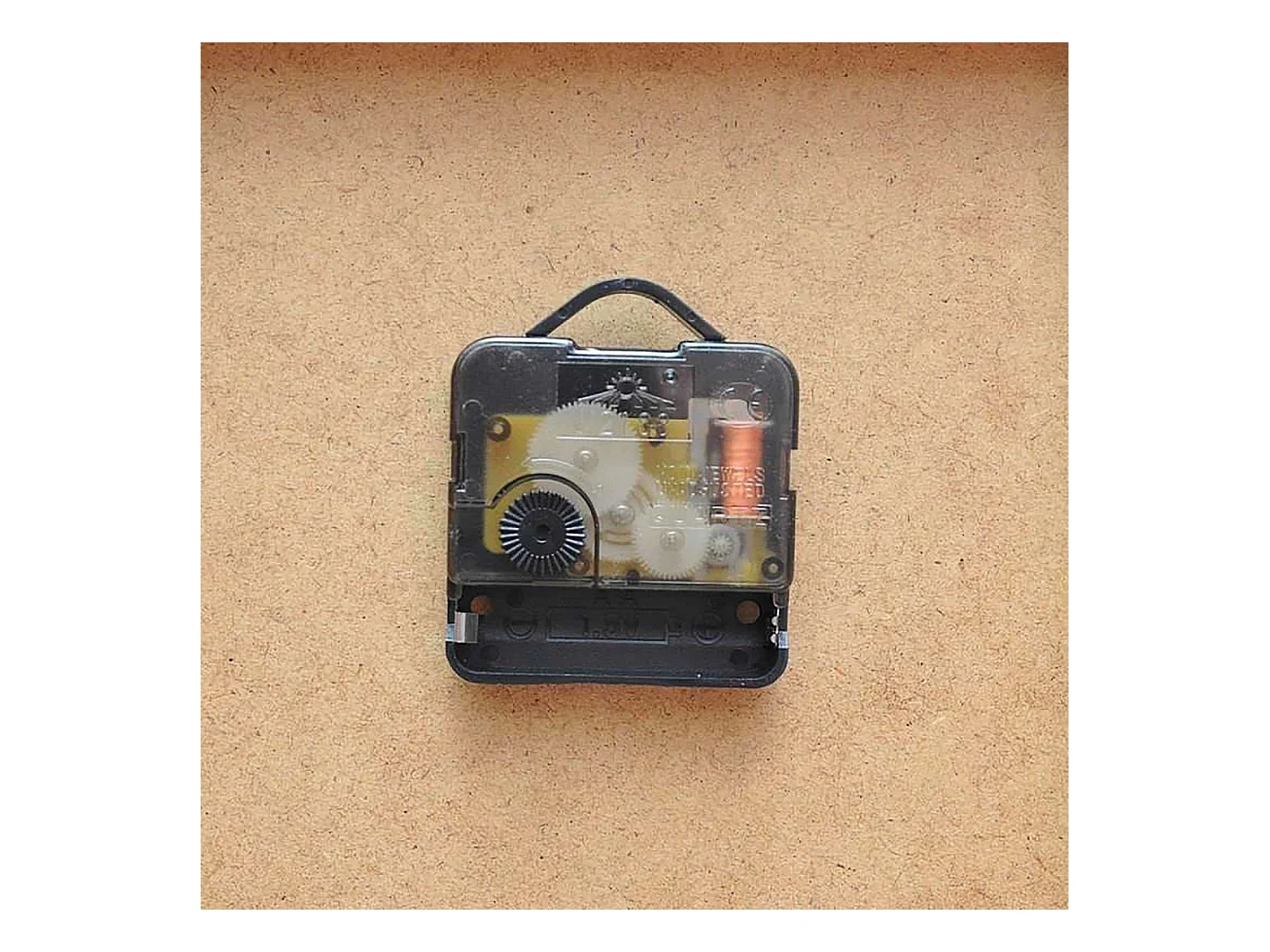 Horloge Murale Panoramique Ville Lumineuse Design Urbain - 40 x 40 cm