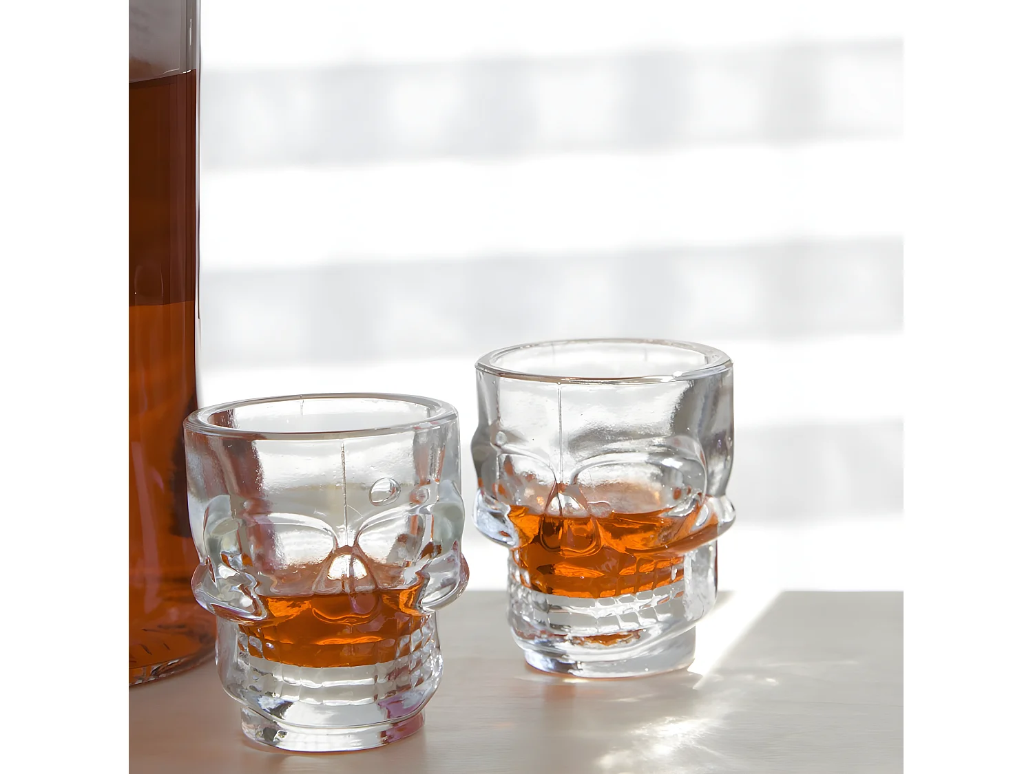 Lot de 4 verres à shot Tête de mort Transparent  Kikkerland