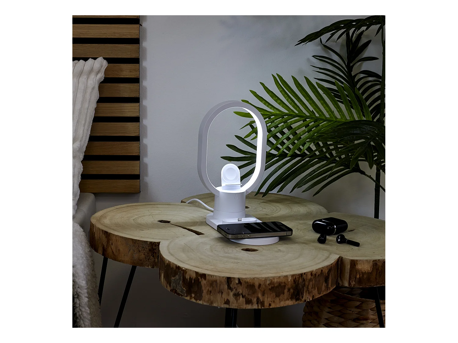 Lampe Led Chargeur Induction 3en1 Blanc