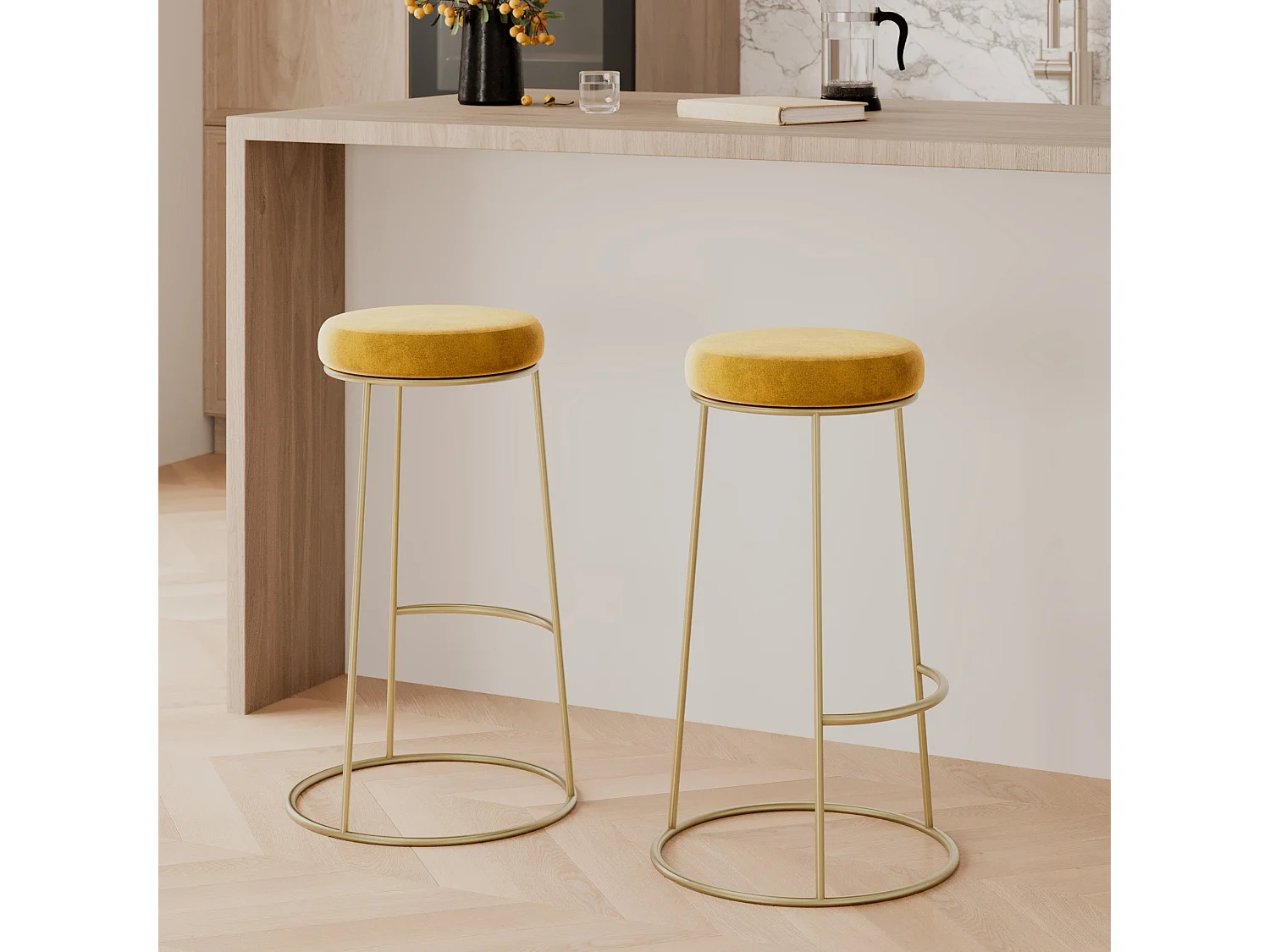 Lot de 2 tabourets de bar 73 cm en velours jaune curry - Kendal