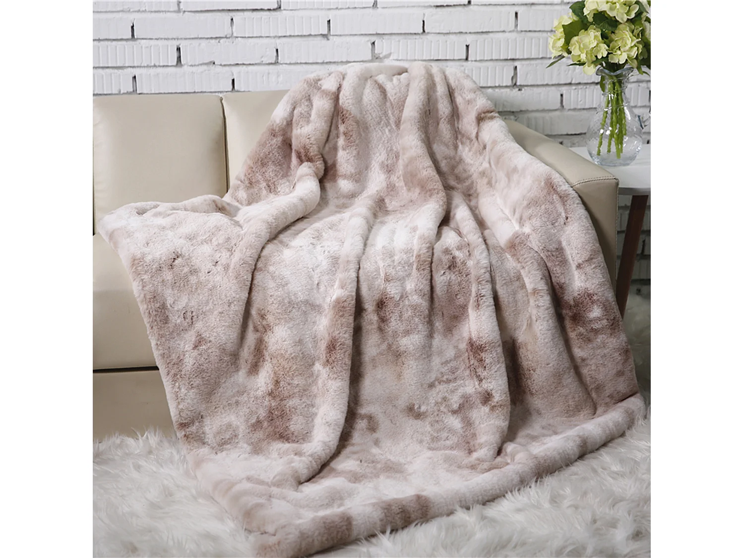 Plaid Imitation Fourrure "Opulence" 140x200cm Marron