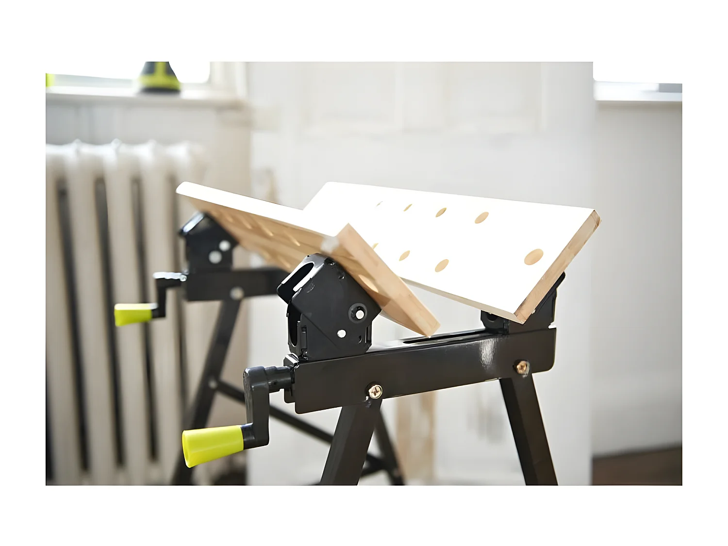 Etabli pliable et orientable a 90u00b0 RWB02 avec 100 kg de charge maximale