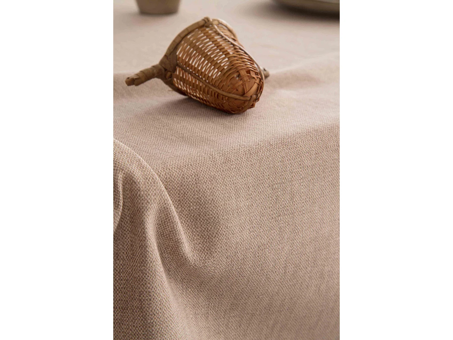 Nappe en coton résistant aux taches Abany Topo 140x200 cm - Marron