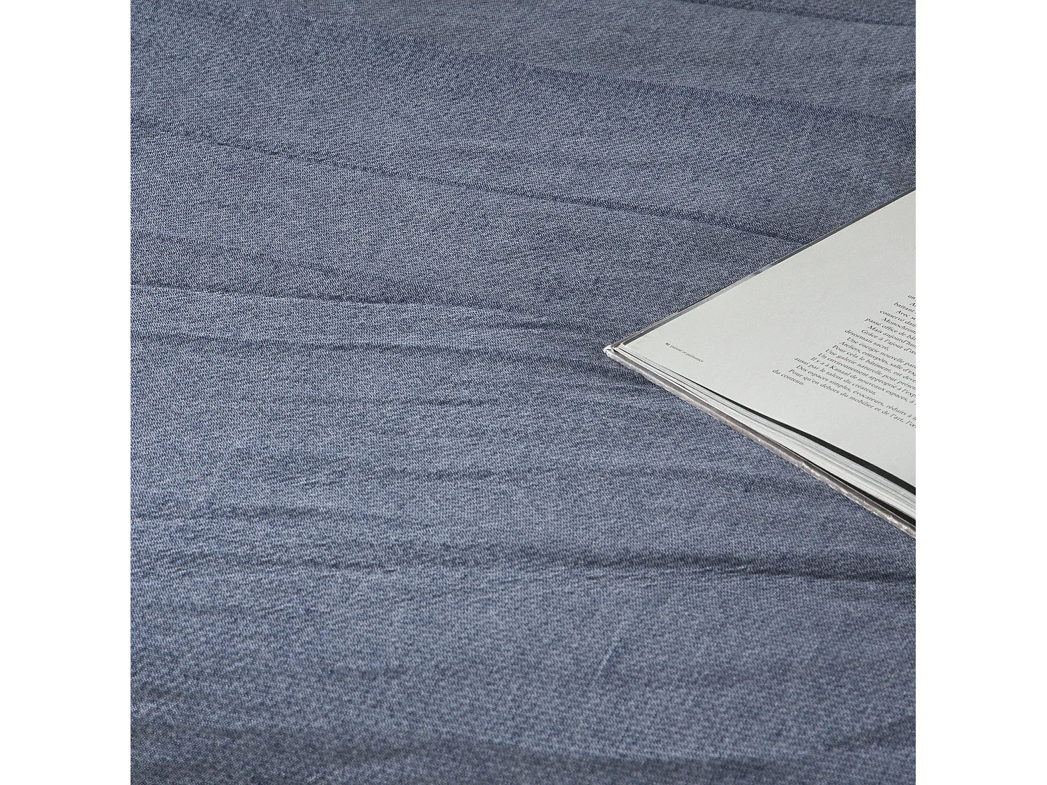 Colcha jacquard reversible Aura azul oscuro 180x270 cm