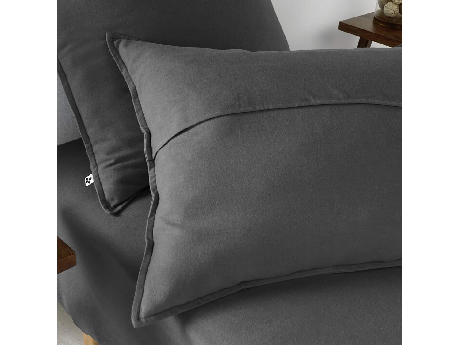 Lot de 2 taies d'oreiller flanelle anthracite 63x63 cm