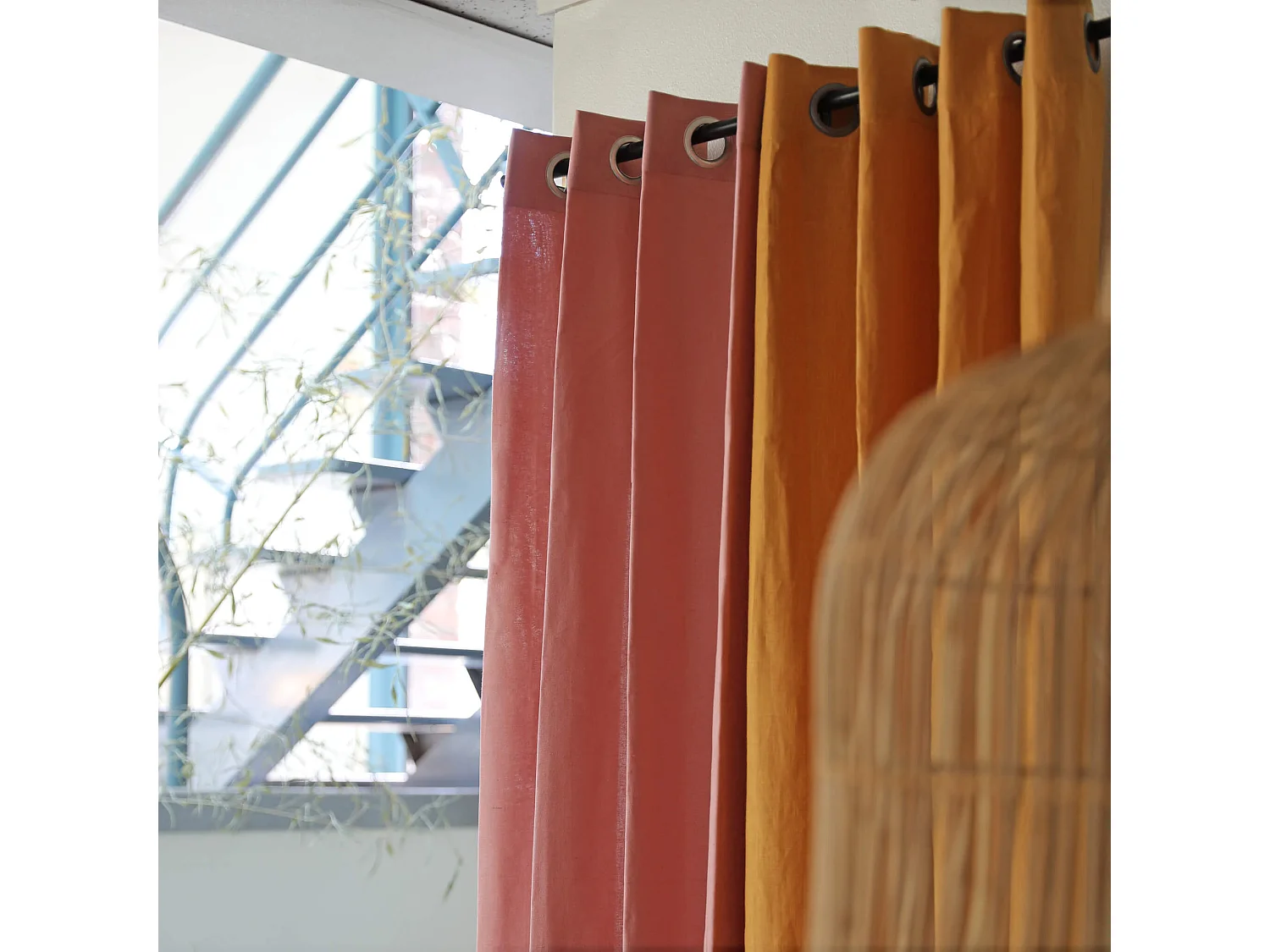 Rideau à œillets en lin lavé rose 140x250