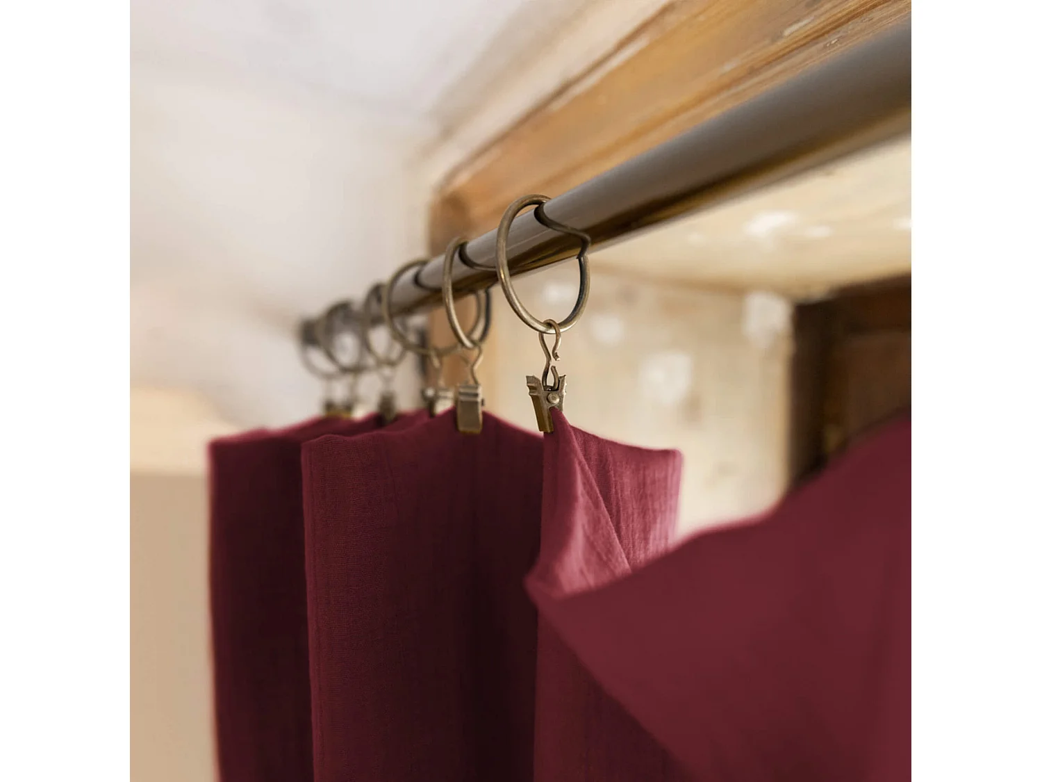 Lot de 2 rideaux gaze de coton ajustables 140x300 cm bordeaux