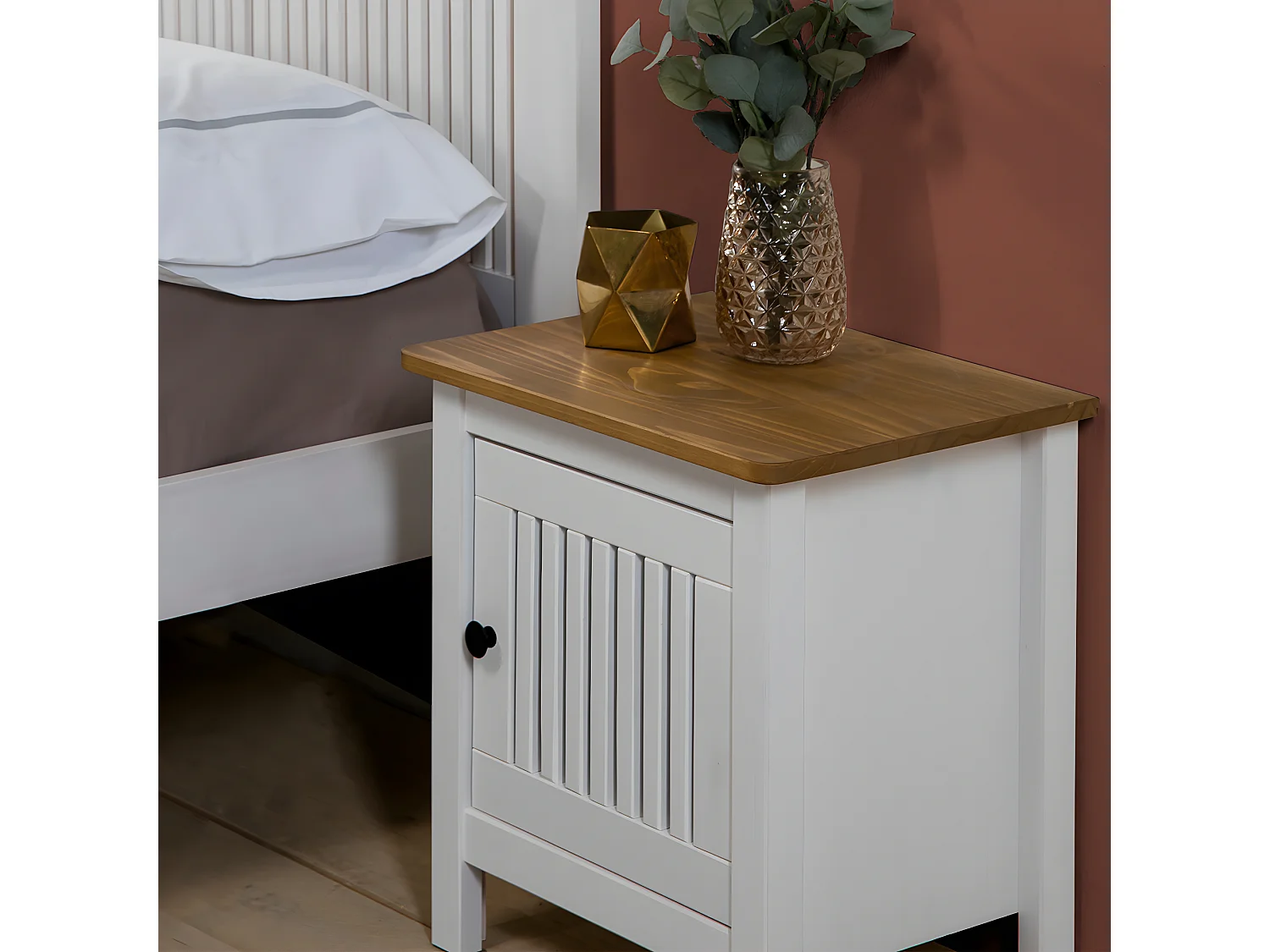 Table de chevet 1 porte en pin massif blanc - Fabia