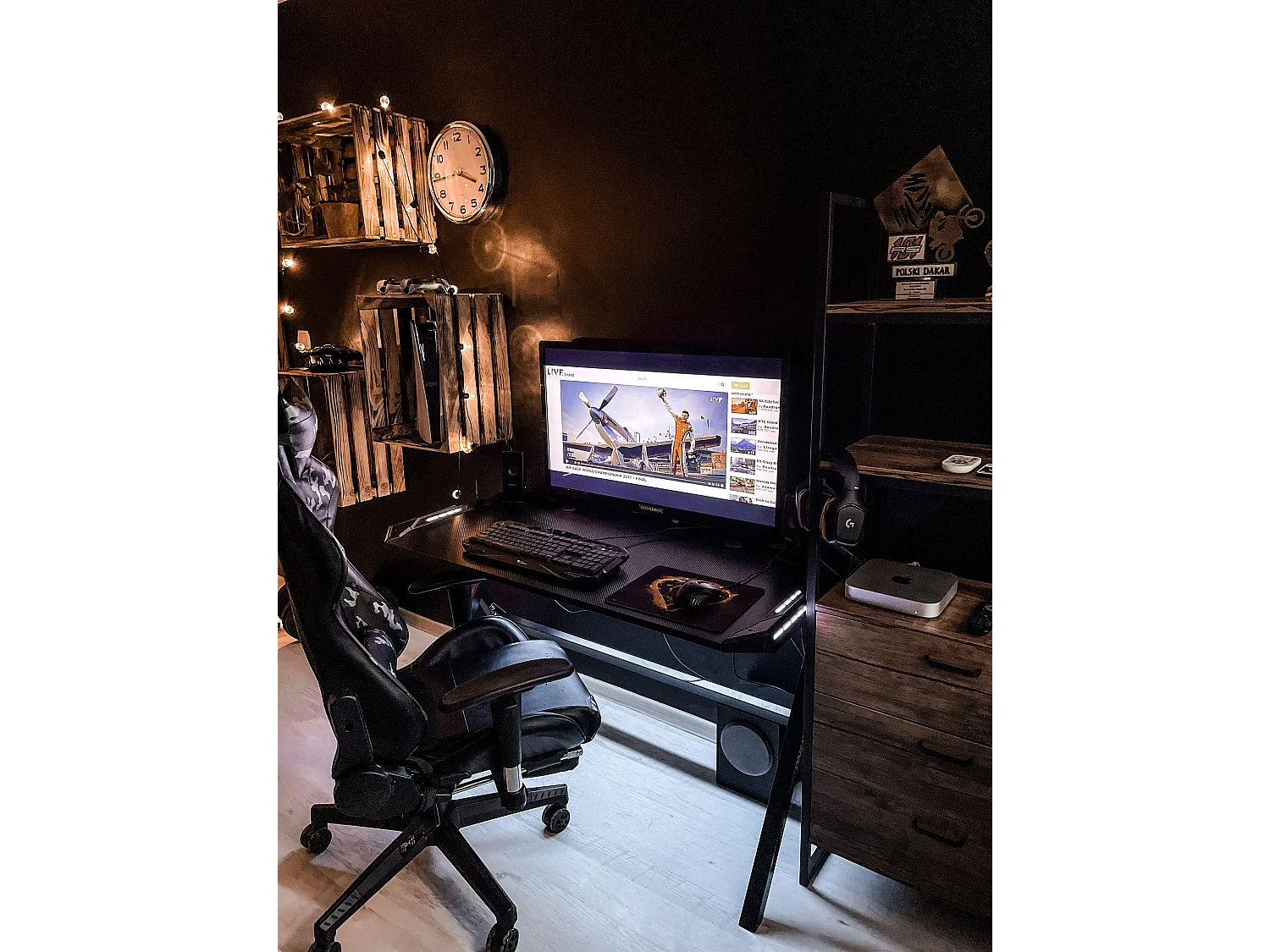 Bureau de jeu DANVERS Noir 120 cm 60 cm LED RVB