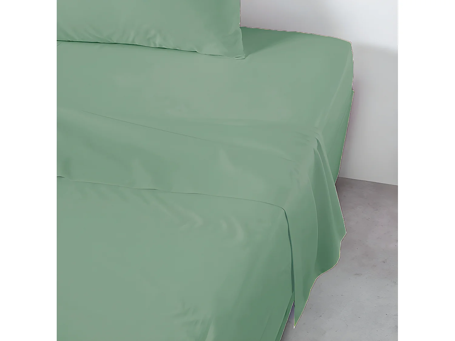 100% katoenen bovenlaken. In effen kleuren. 240x270cm Mint