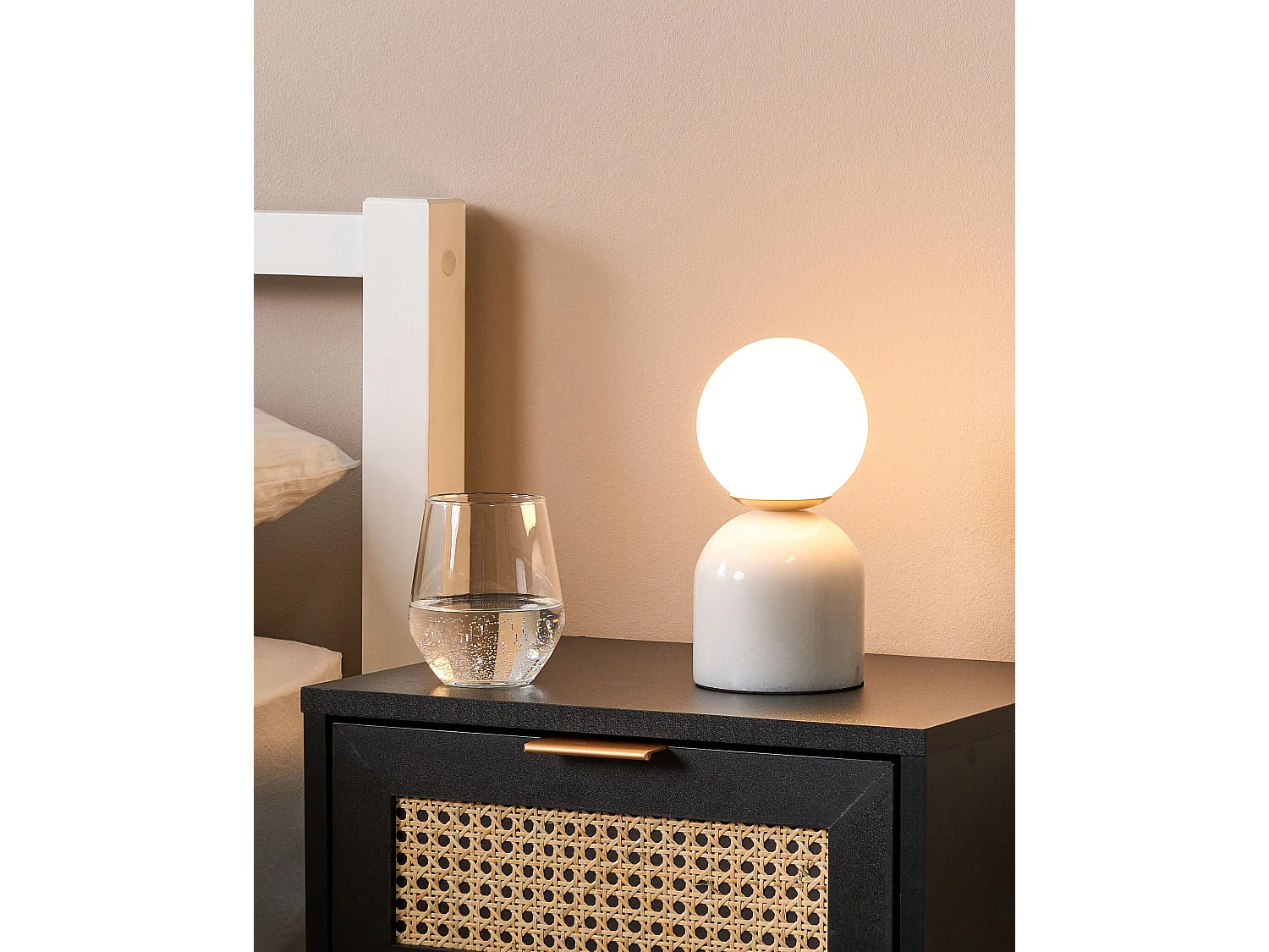 Lampa stołowa KIWI Kamień Biały