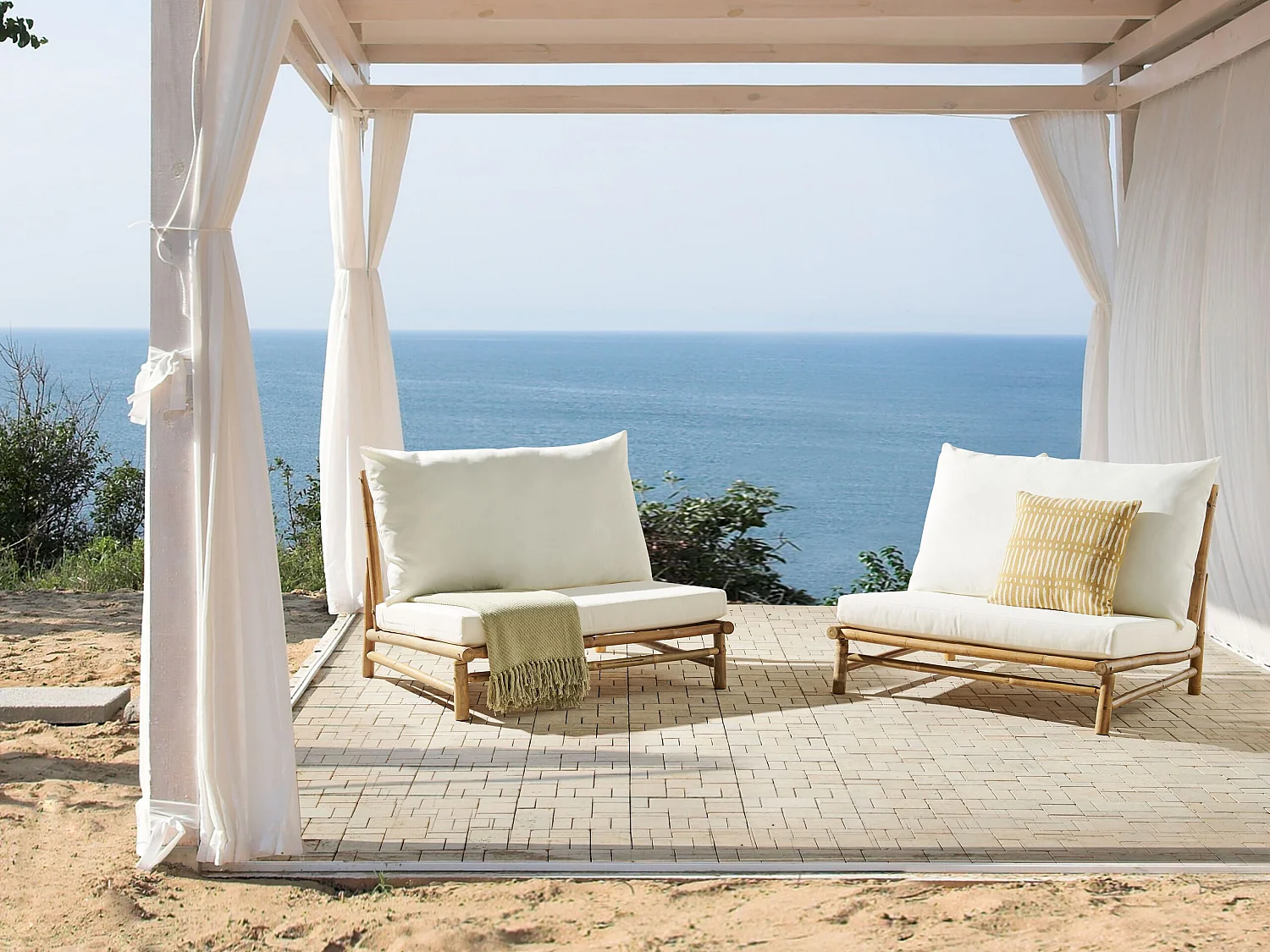 Lot de 2 chaises de jardin avec coussins TODI Bambou Blanc cassé