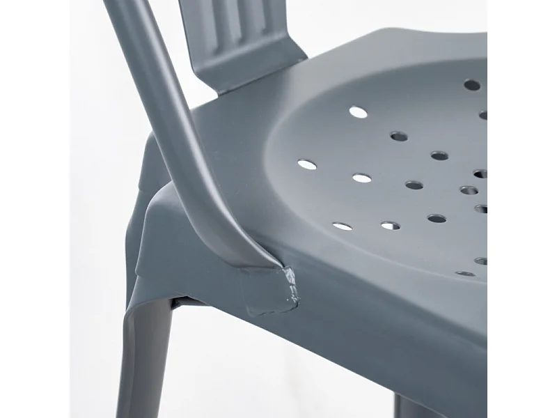 Lot de 2 chaises métal gris avec perforations sur l'assise - METALICA