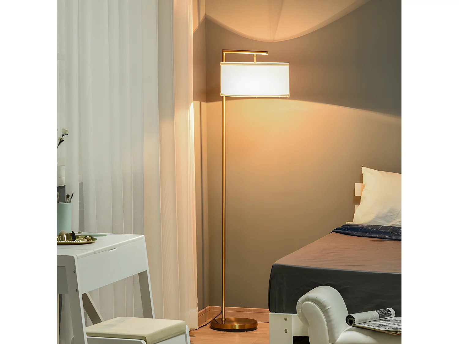 Lampadaire design LANSTER blanc et doré