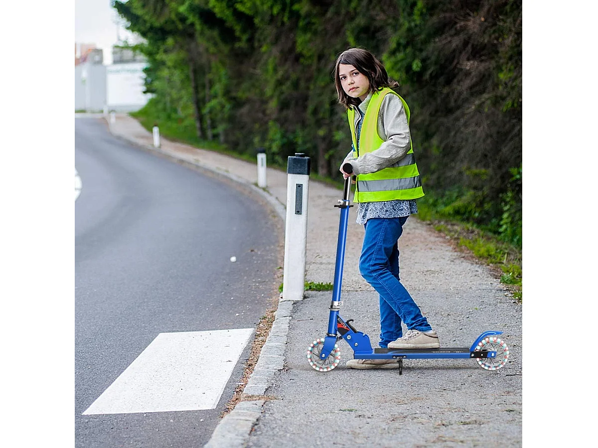 Trottinette Enfant 2 Roues Patinette Enfant Pliable Scooter Enfant Kick avec LED Lumière Hauteur Réglable