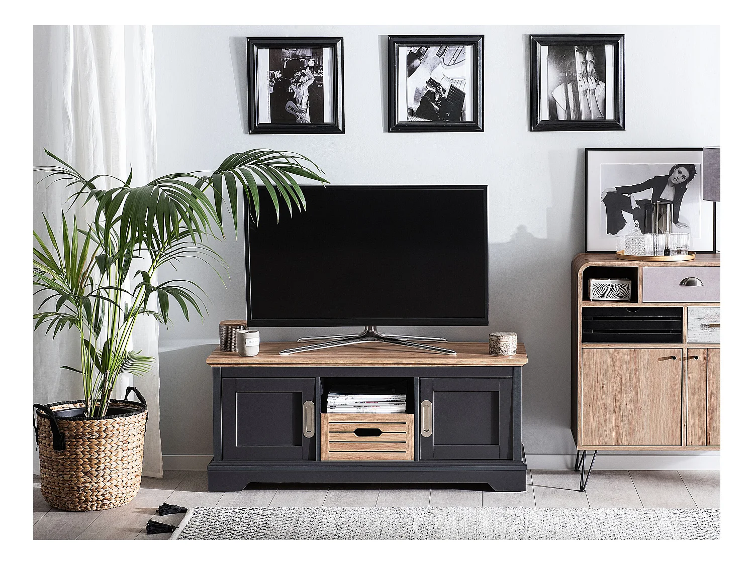 TV-Möbel in Dunkelgrau mit 2 Türen und Schublade Moderner Look Garet