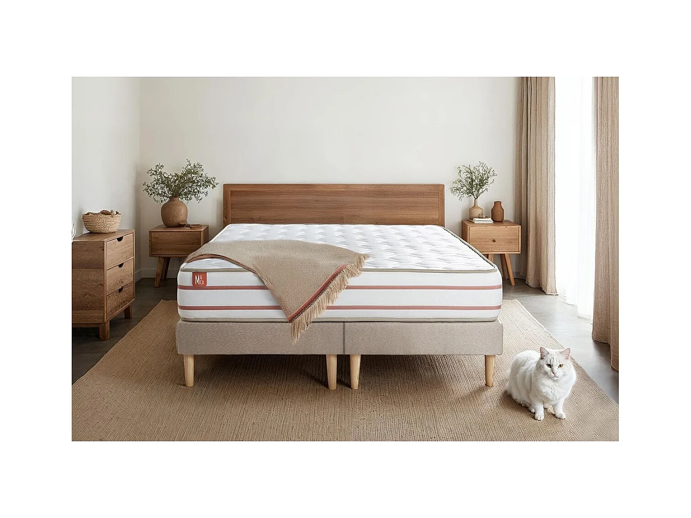 Ensemble LE DOUX 180x200cm Mémoire de forme 3 zones de confort - Ep. 24cm + double sommiers Beige