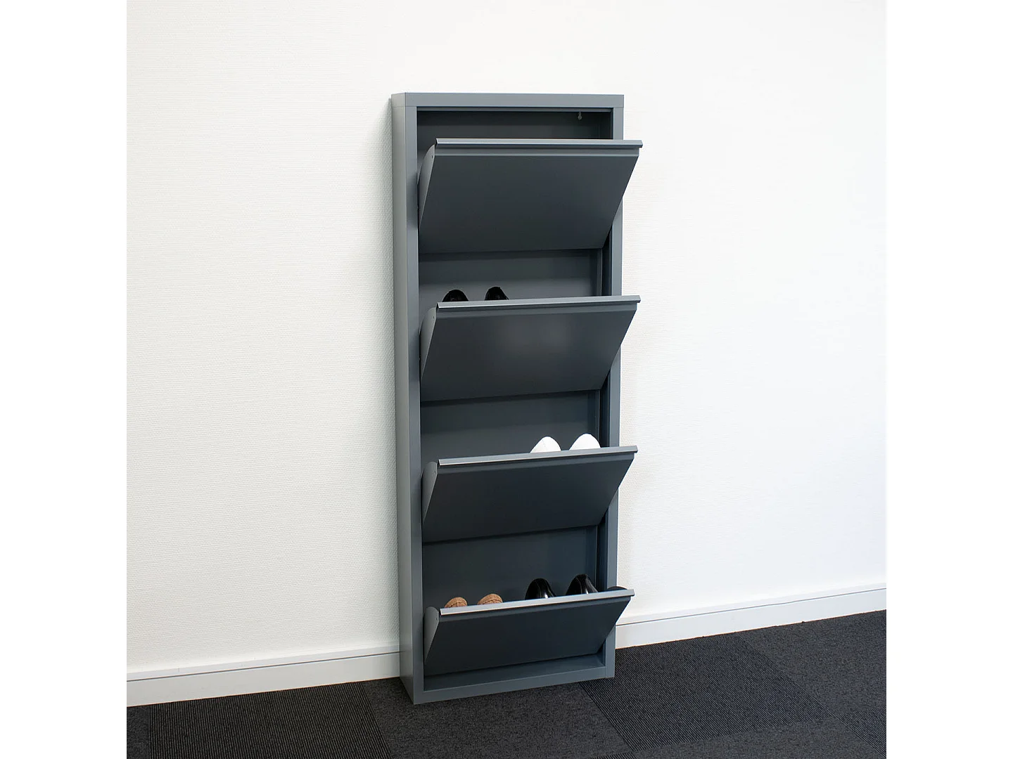 Pisa Schuhschrank mit 8 Klappen/Türen in Metall grau. Fertig montiert geliefert.