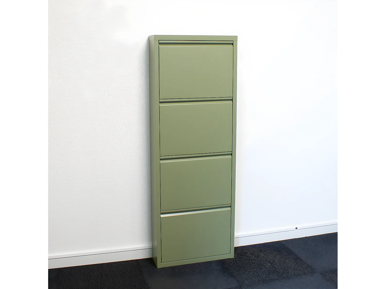 Pisa schoenenkast groen metaal met 4 vakken.