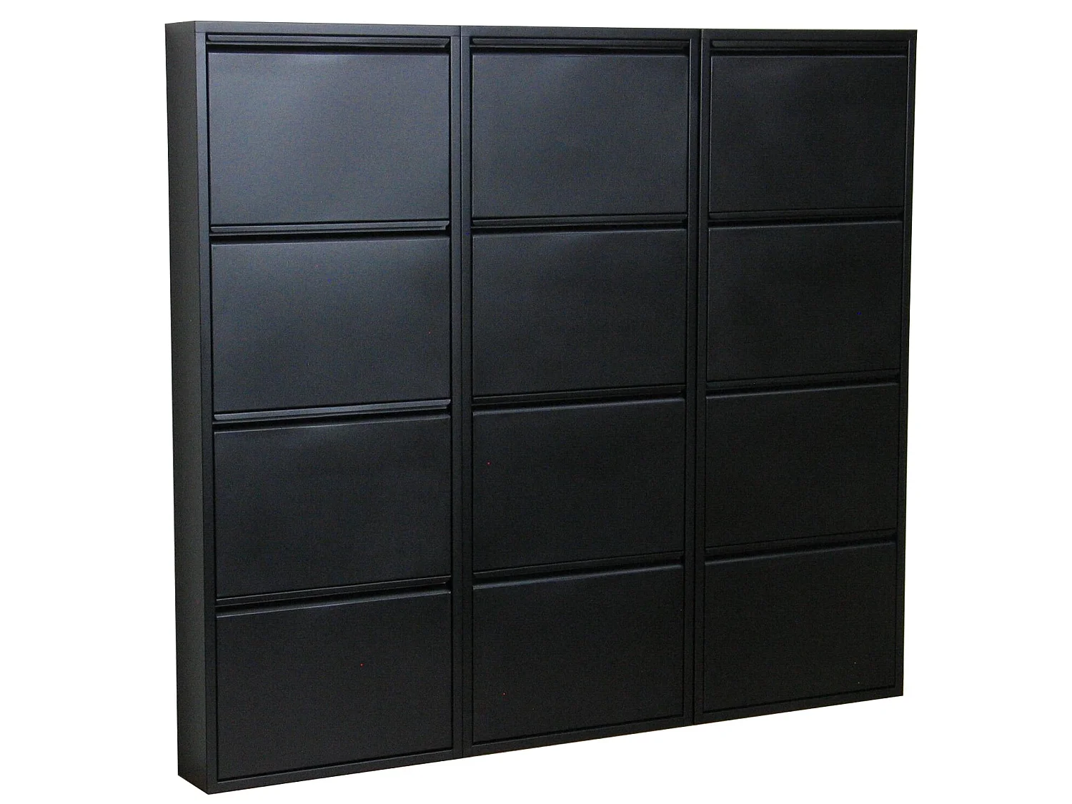 Pisa Armoire à chaussures avec 12 casiers/portes en métal noir. Livrée entièrement montée.