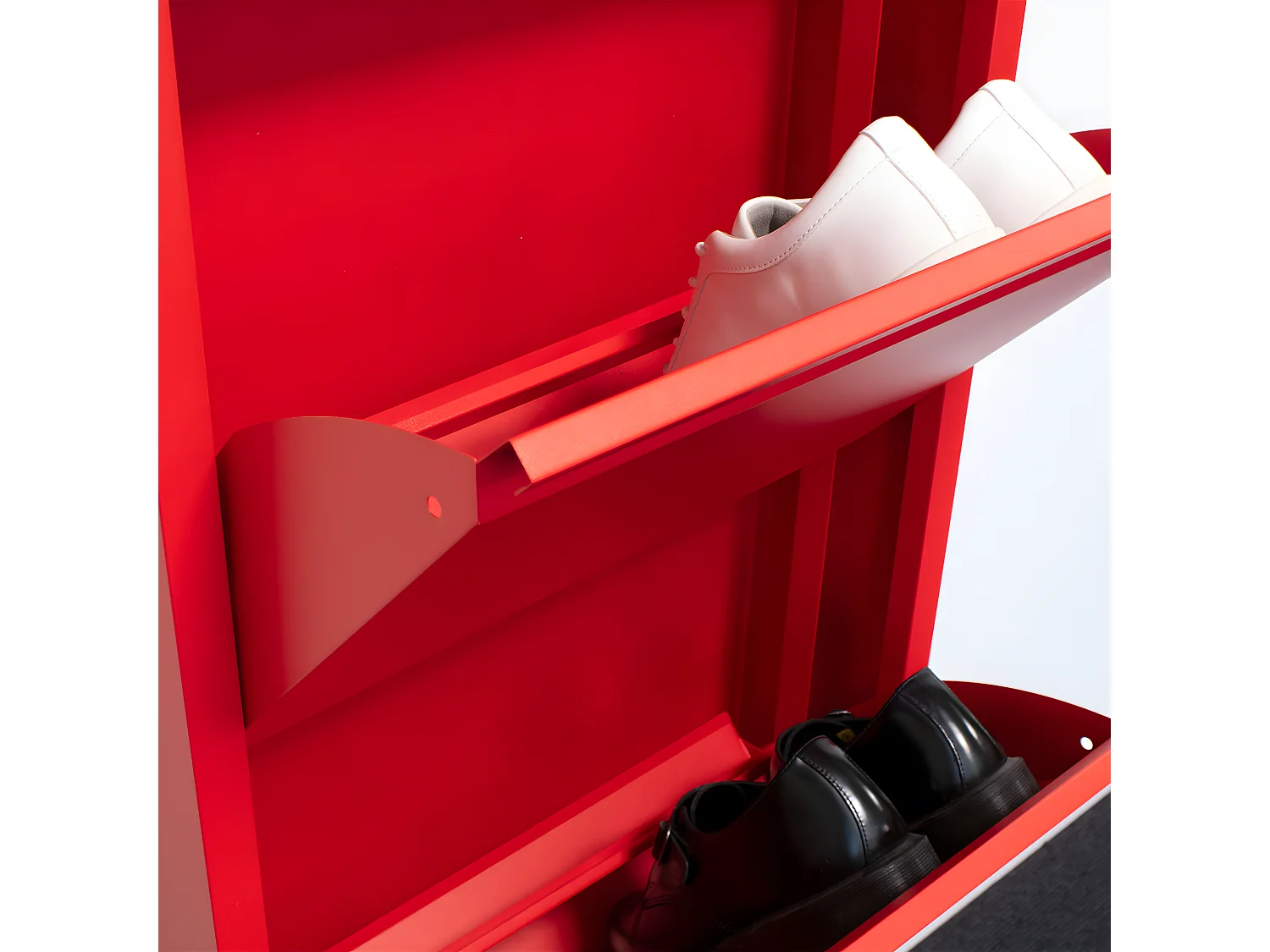 Pisa Armoire à chaussures à 3 rabats/portes en métal, rouge. Livré entièrement monté.